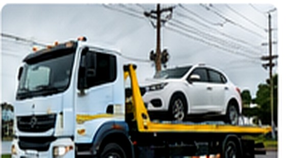 Transporte de veículo em guincho